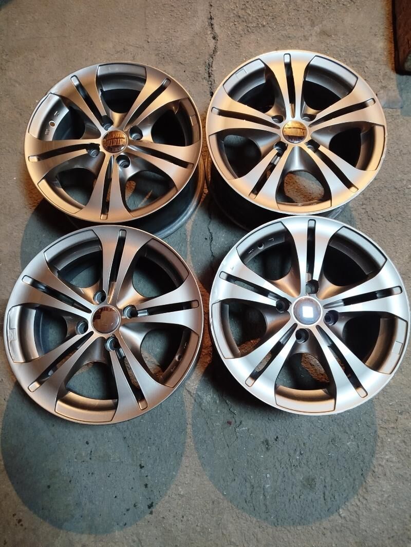 kamplekit 14- lik dysga 1 500 TMT - Gypjak - img 1