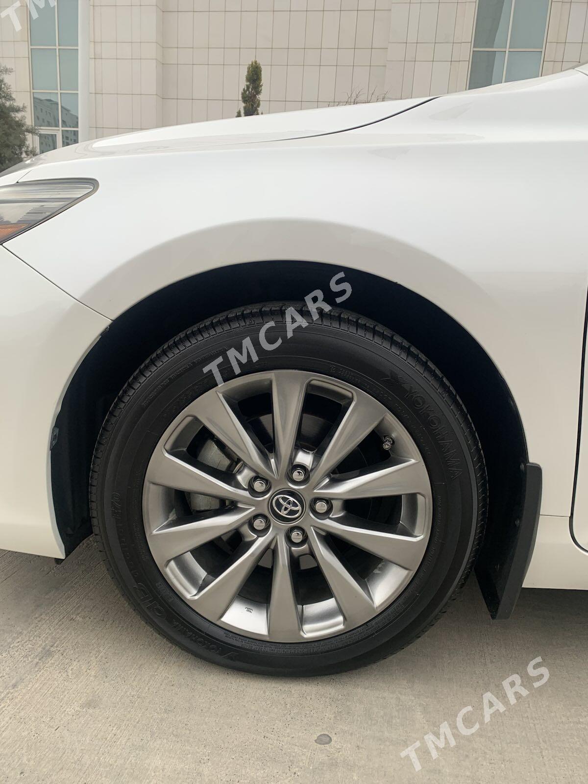 Toyota Camry 2017 - 395 000 TMT - Ашхабад - img 3