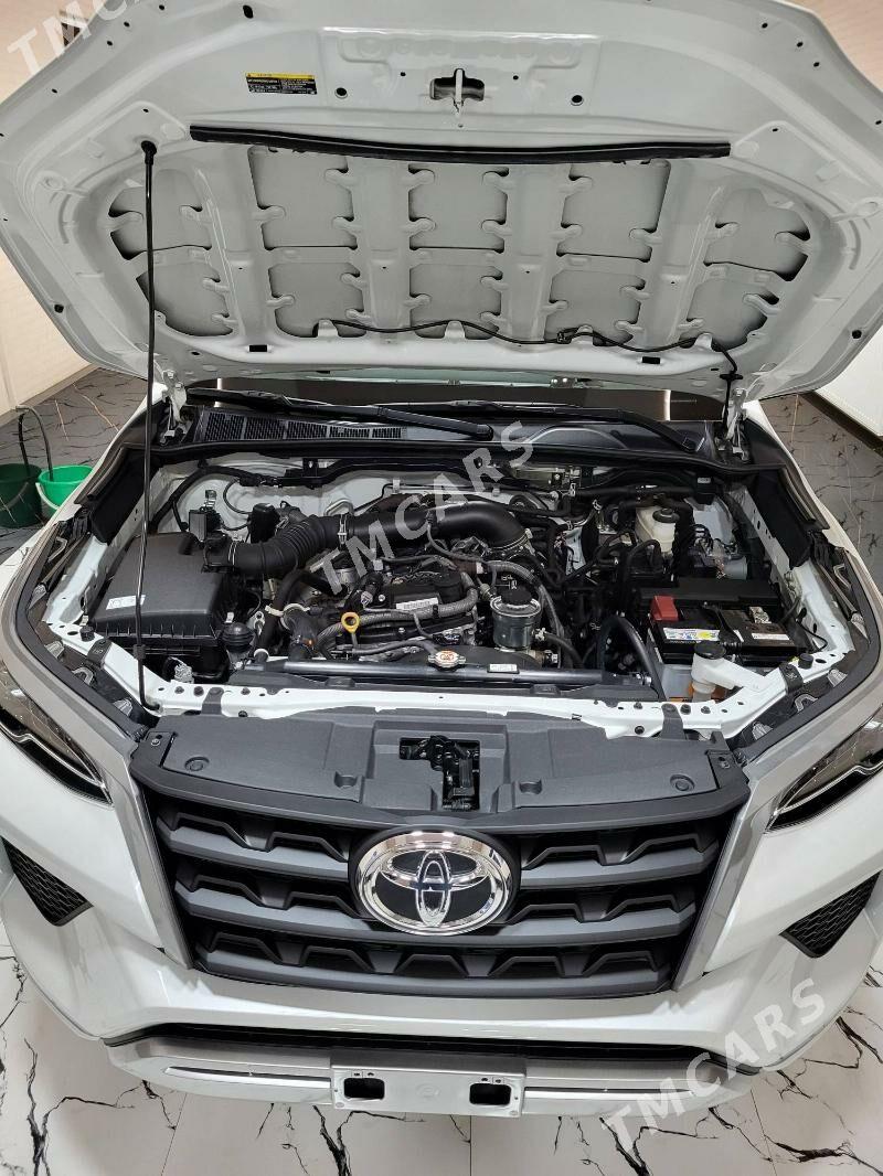 Toyota Fortuner 2024 - 630 000 TMT - Туркменабат - img 7