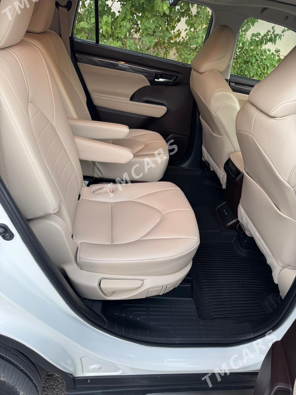 Toyota Highlander 2021 - 645 000 TMT - Мир 1 - img 2