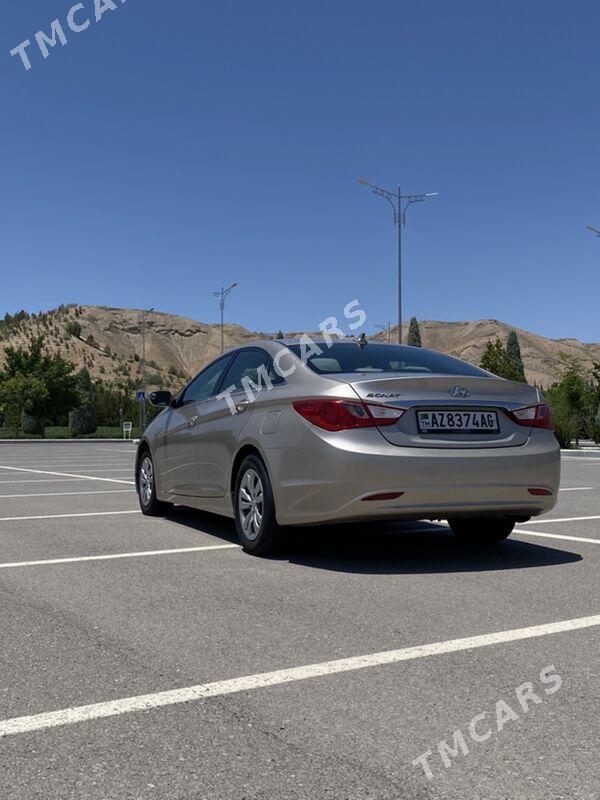 Hyundai Sonata 2010 - 139 000 TMT - Ашхабад - img 2