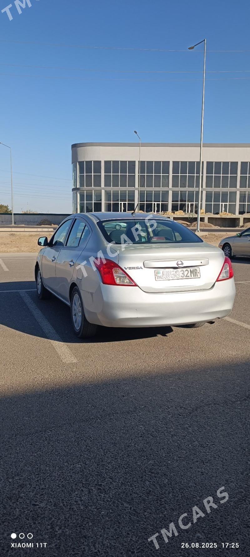 Nissan Versa 2011 - 95 000 TMT - Мары - img 2