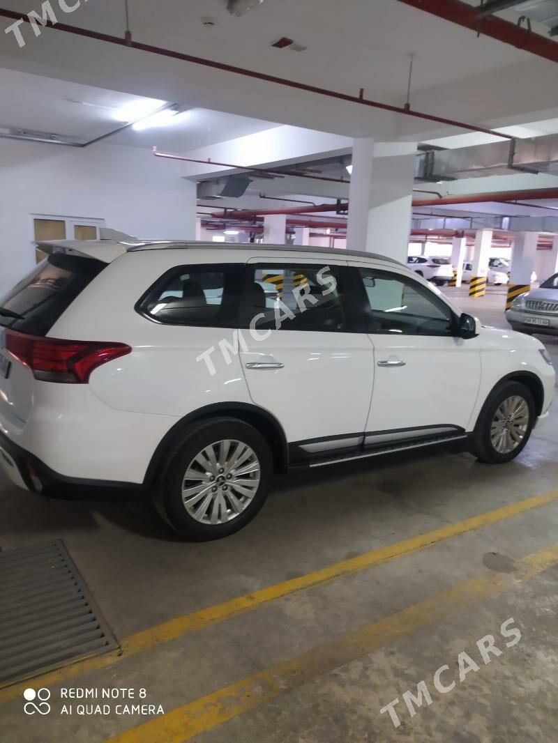 Mitsubishi Outlander 2020 - 265 000 TMT - 16-й этап - img 3