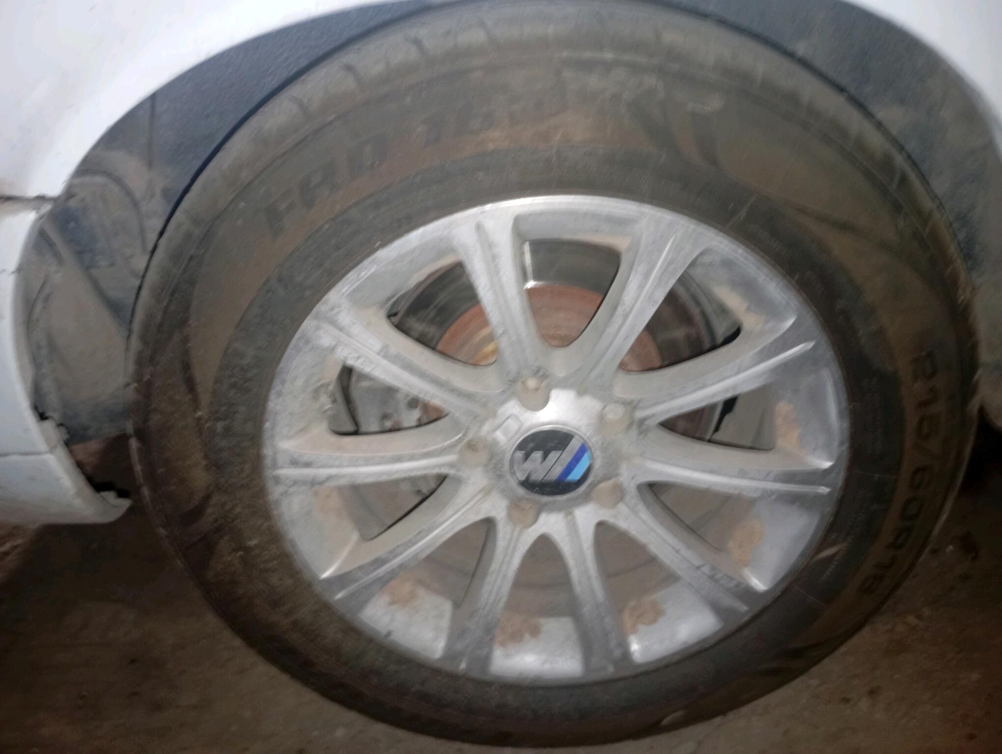 BMW teker 16 lyk 3 000 TMT - Кёнеургенч - img 3
