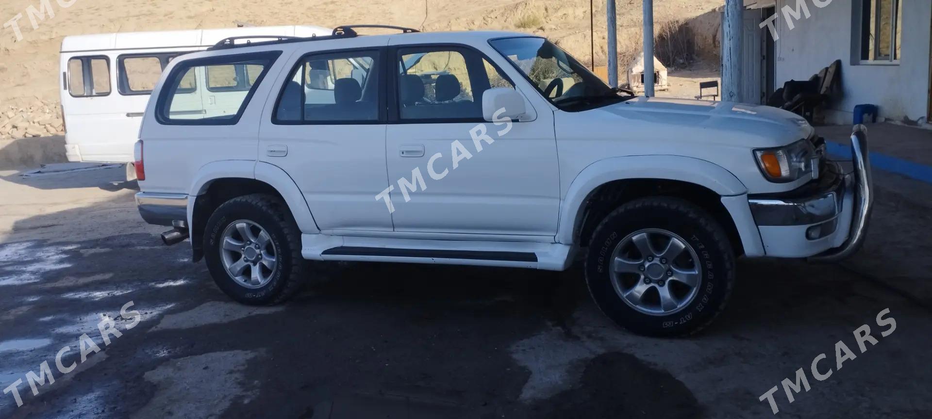 Toyota 4Runner 2002 - 190 000 TMT - Magtymguly - img 5