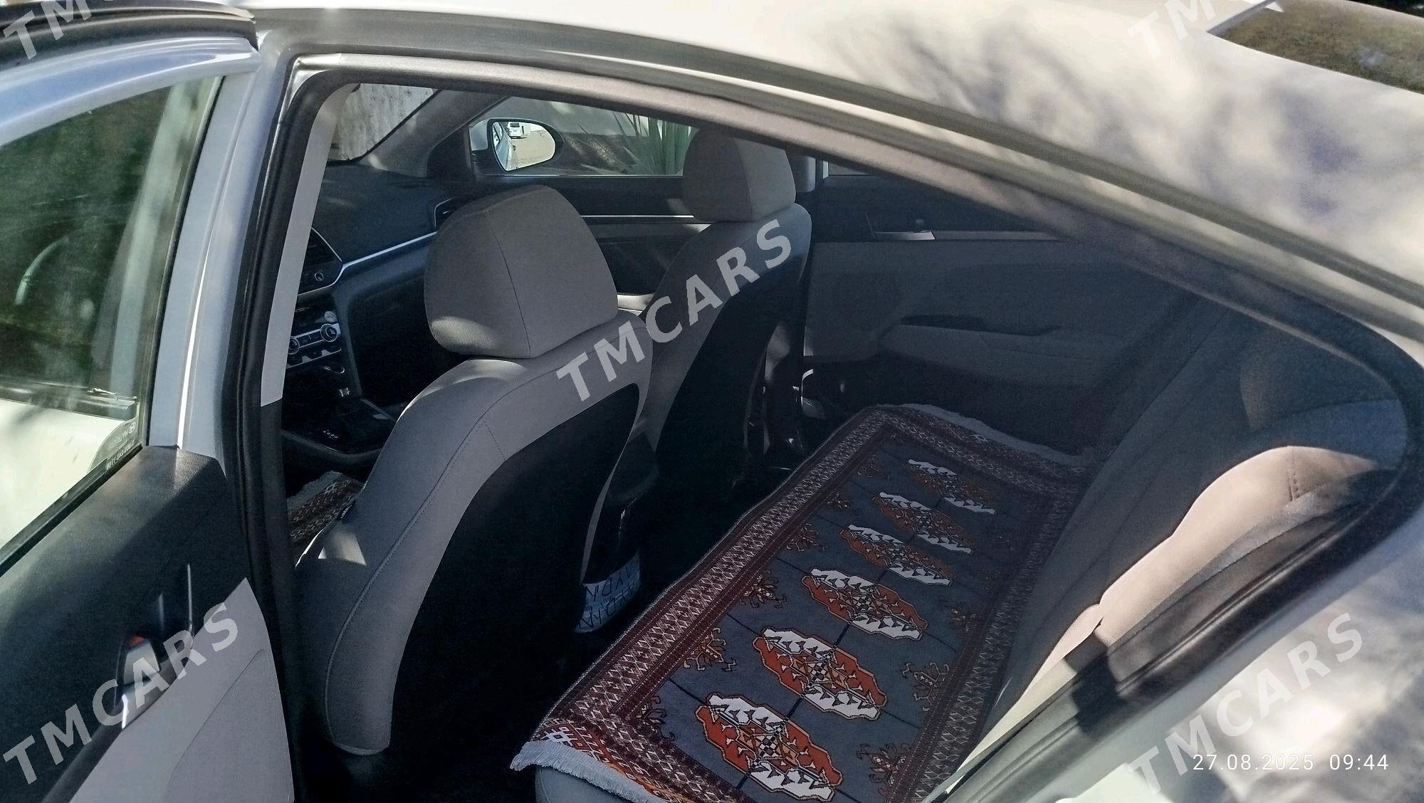 Hyundai Elantra 2019 - 195 000 TMT - Ашхабад - img 2