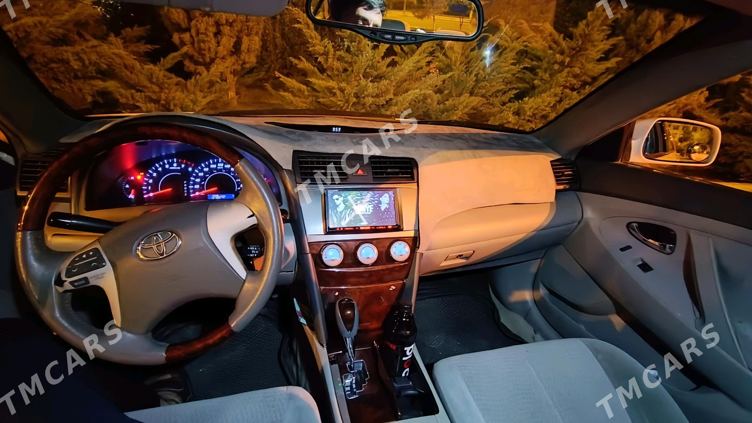Toyota Camry 2011 - 175 000 TMT - Mary - img 4