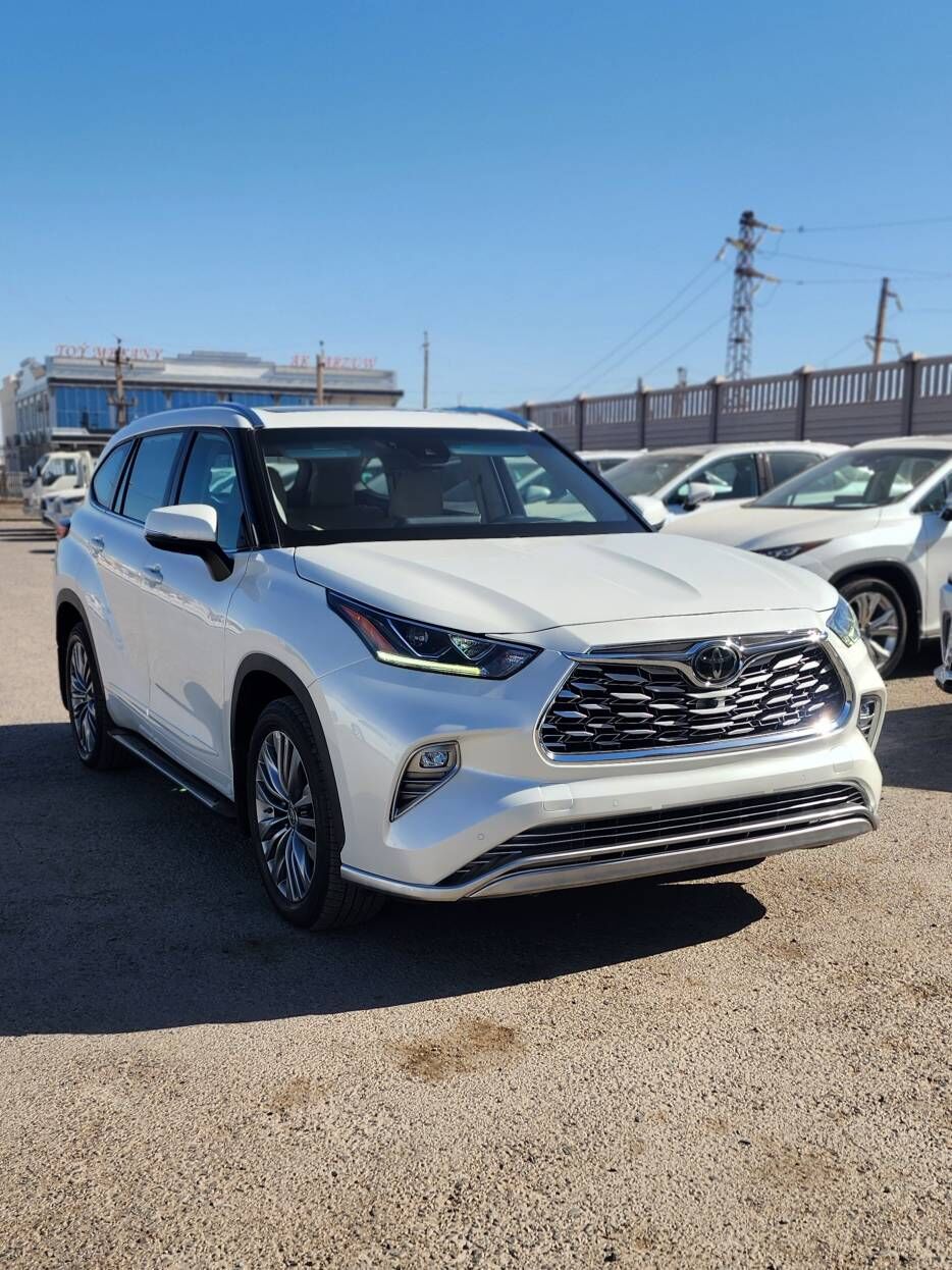Toyota Highlander 2020 - 750 000 TMT - Мары - img 4