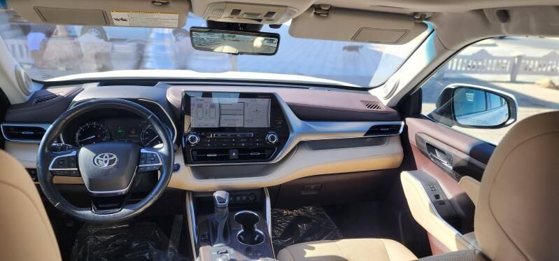 Toyota Highlander 2020 - 750 000 TMT - Мары - img 8