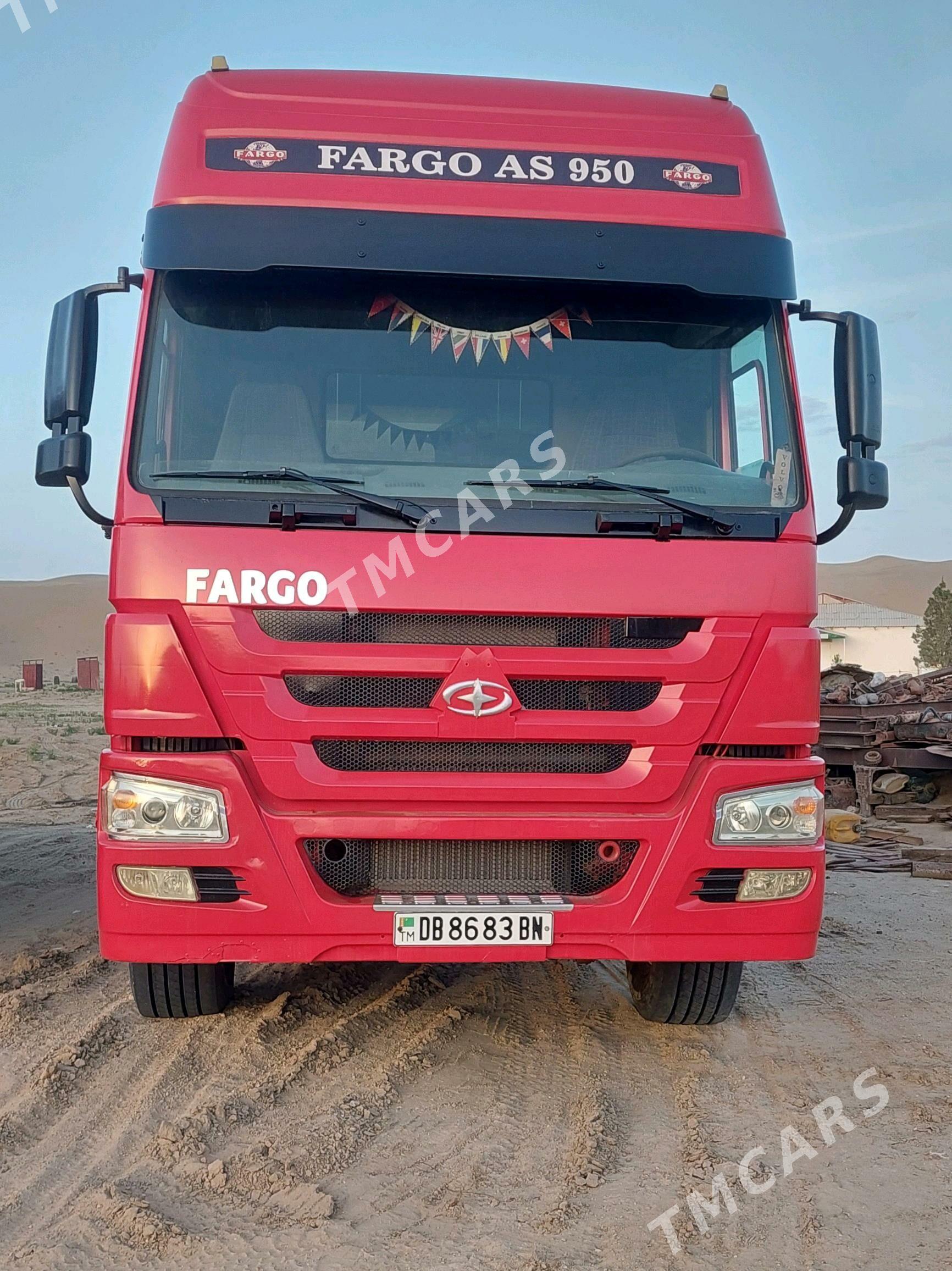 Howo Sinotruk 2001 - 420 000 TMT - Эсенгулы - img 3
