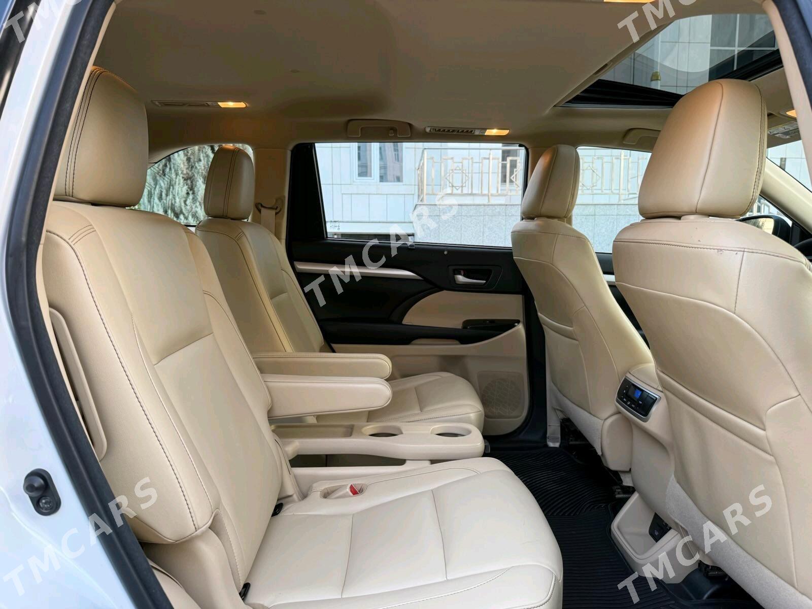 Toyota Highlander 2018 - 490 000 TMT - Ашхабад - img 8