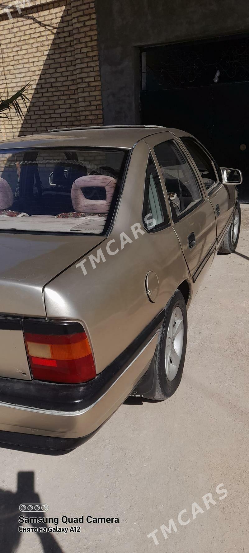 Opel Vectra 1989 - 28 000 TMT - Туркменабат - img 4