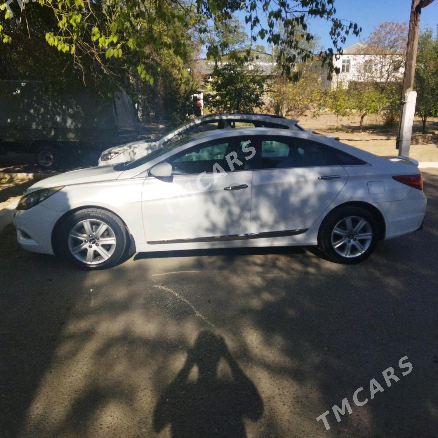 Hyundai Sonata 2012 - 170 000 TMT - Ашхабад - img 7