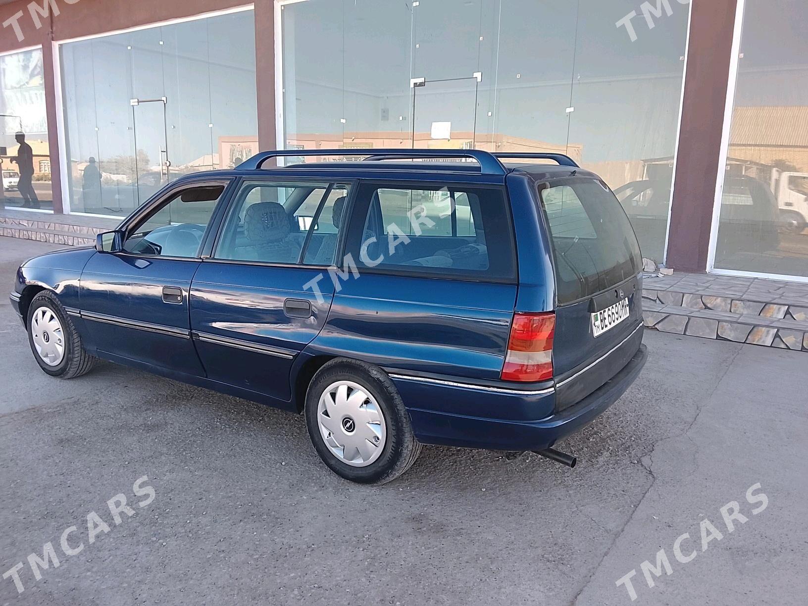Opel Astra 1992 - 29 000 TMT - Mary - img 2