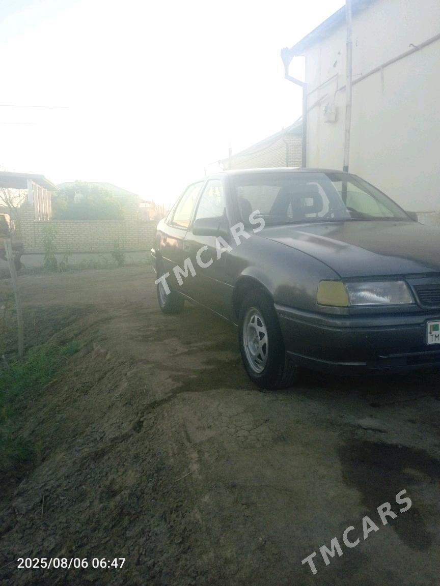 Opel Vectra 1992 - 30 000 TMT - Görogly (Tagta) - img 3