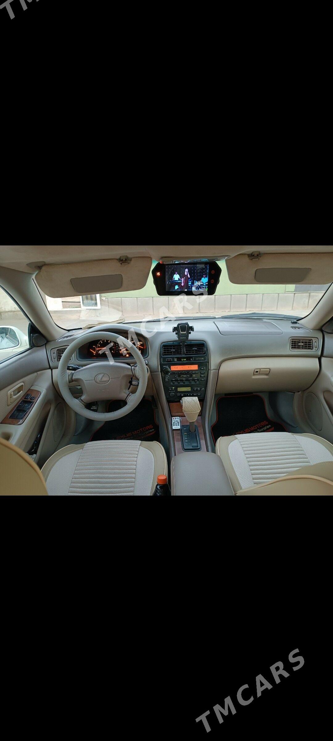 Lexus ES 300 1999 - 125 000 TMT - Gubadag - img 3