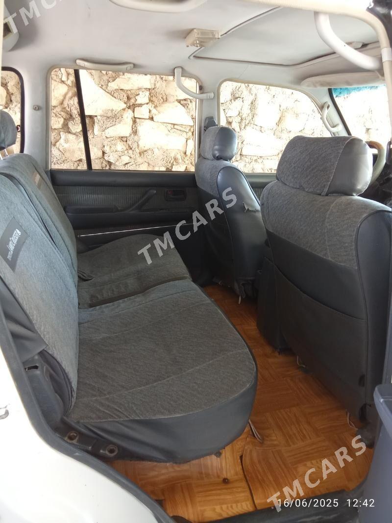 Toyota Land Cruiser 1994 - 70 000 TMT - Гумдаг - img 2
