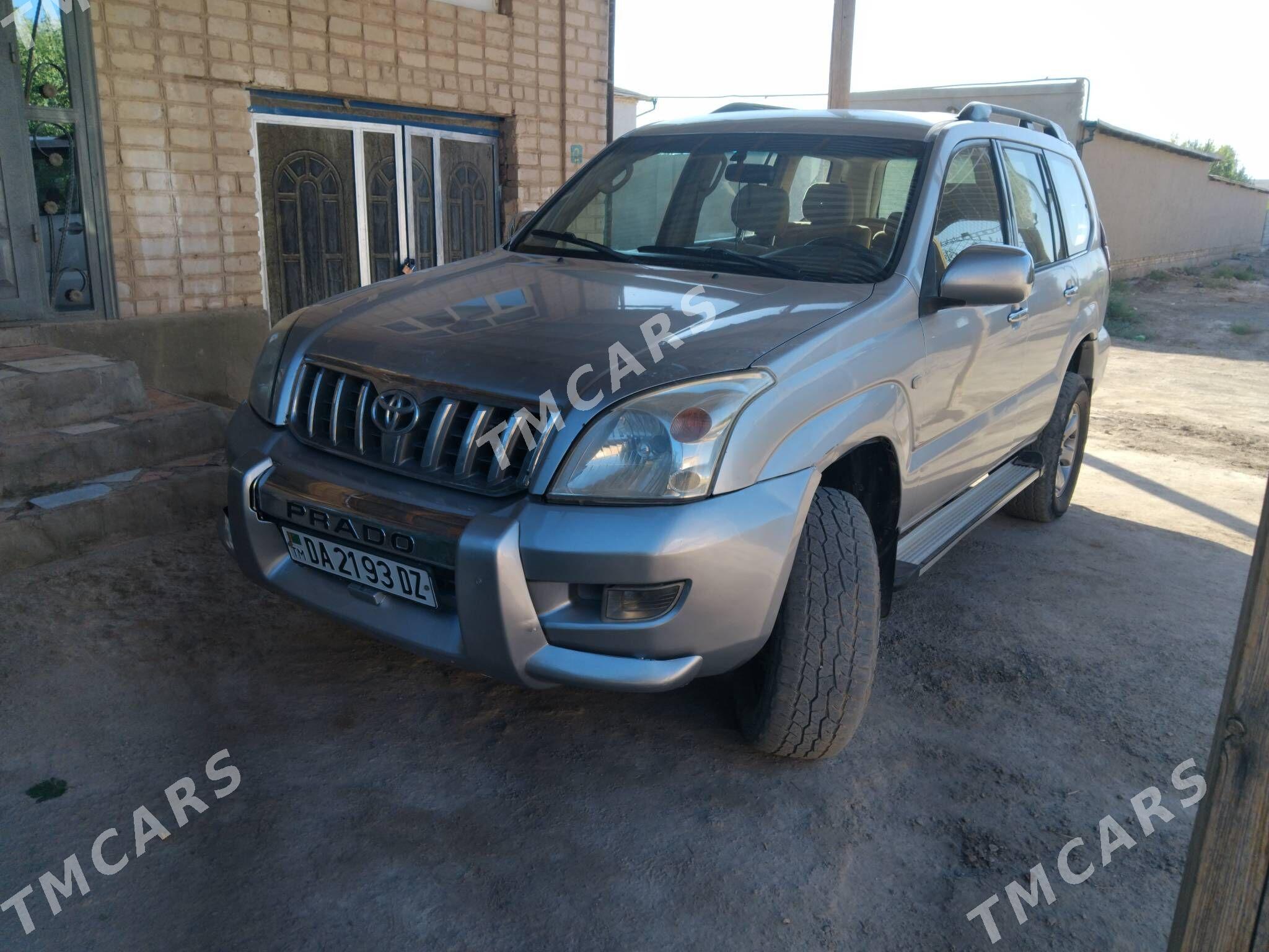 Toyota Land Cruiser Prado 2005 - 240 000 TMT - Гурбансолтан Едже - img 4