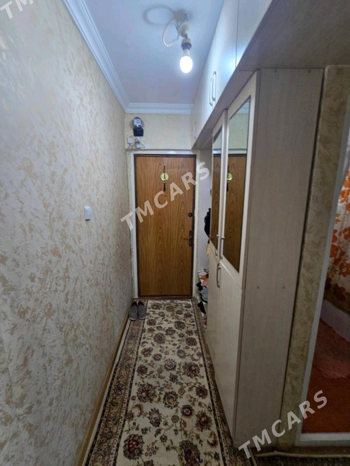 10-МКР 4 ЭТАЖ 2 КОМНАТНАЯ  - Ашхабад - img 2