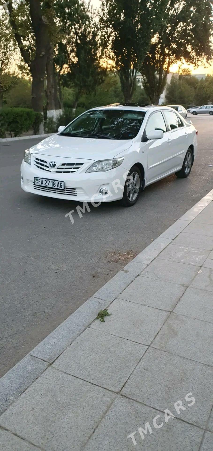 Toyota Corolla 2012 - 160 000 TMT - Ашхабад - img 4