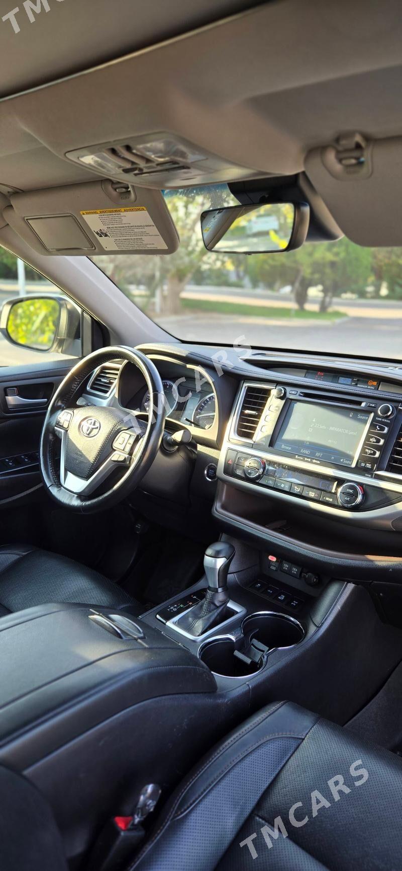 Toyota Highlander 2017 - 480 000 TMT - Ашхабад - img 8