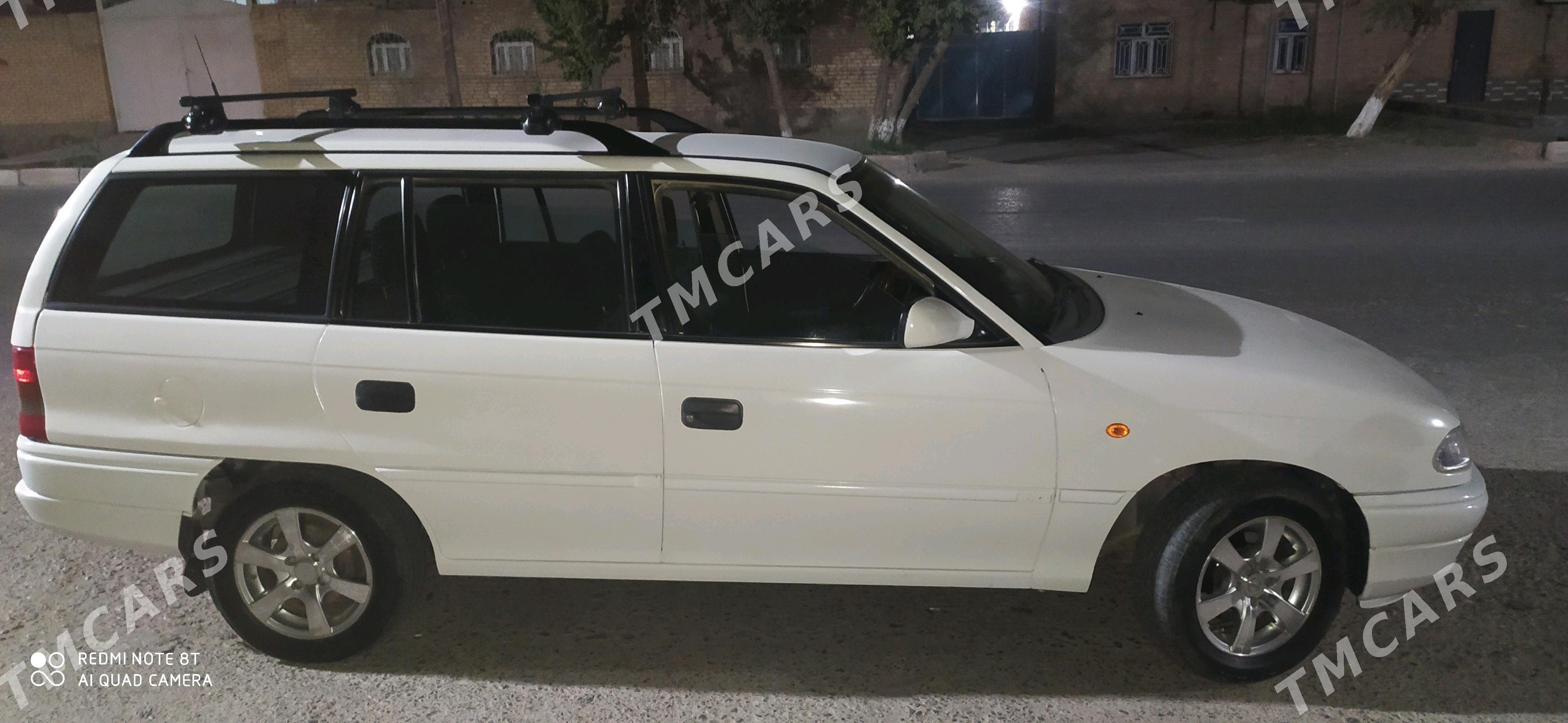Opel Astra 1996 - 53 000 TMT - Мары - img 3