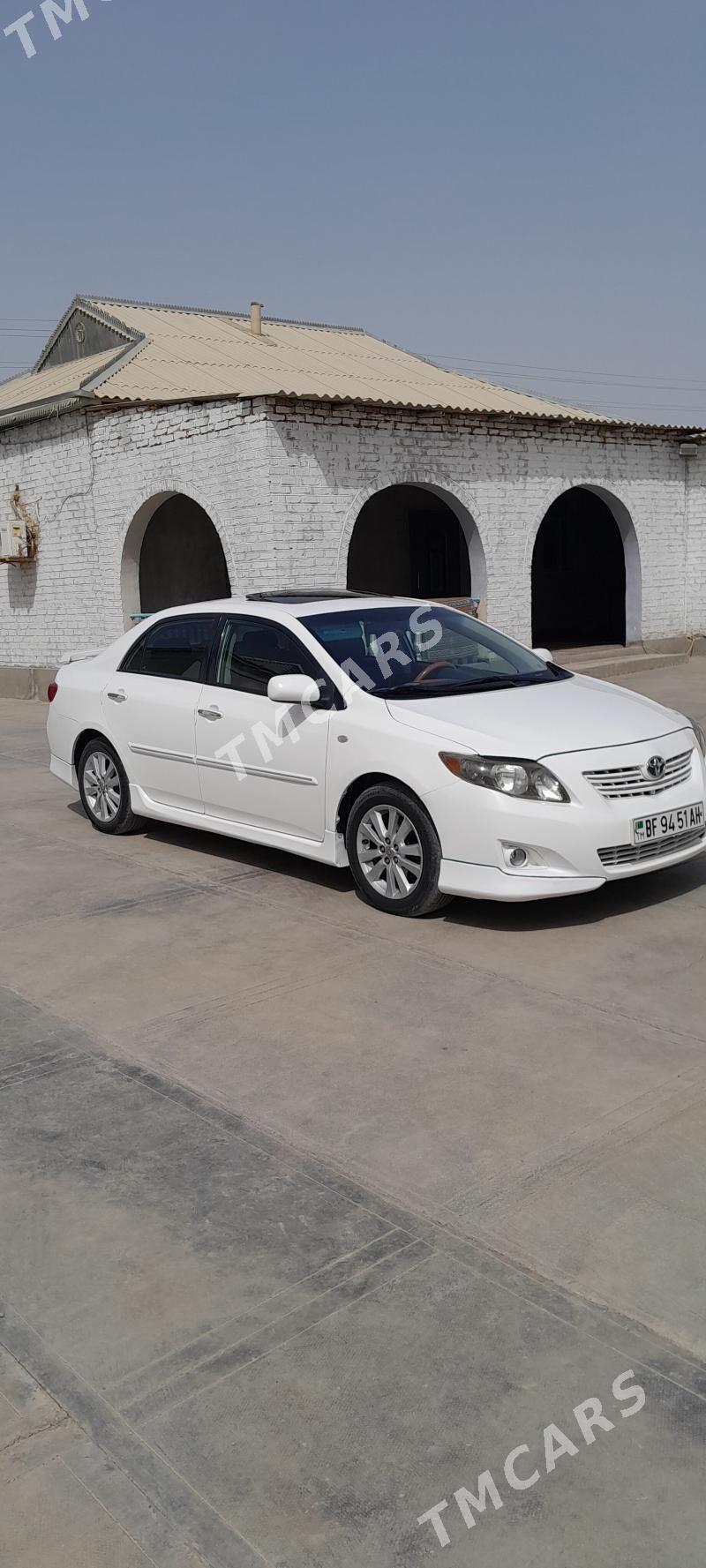 Toyota Corolla 2010 - 150 000 TMT - Серахс - img 1