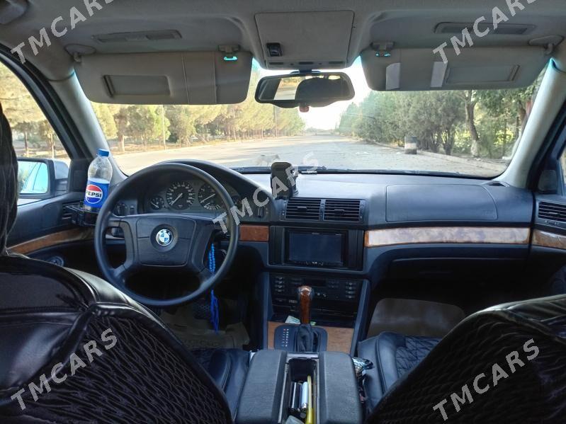 BMW 528 1996 - 90 000 TMT - Теджен - img 9