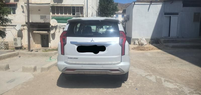 Mitsubishi Pajero 2020 - 450 000 TMT - Türkmenbaşy - img 9
