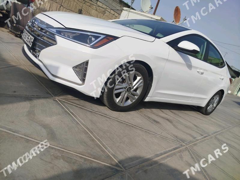 Hyundai Elantra 2020 - 190 000 TMT - Бузмеин - img 7