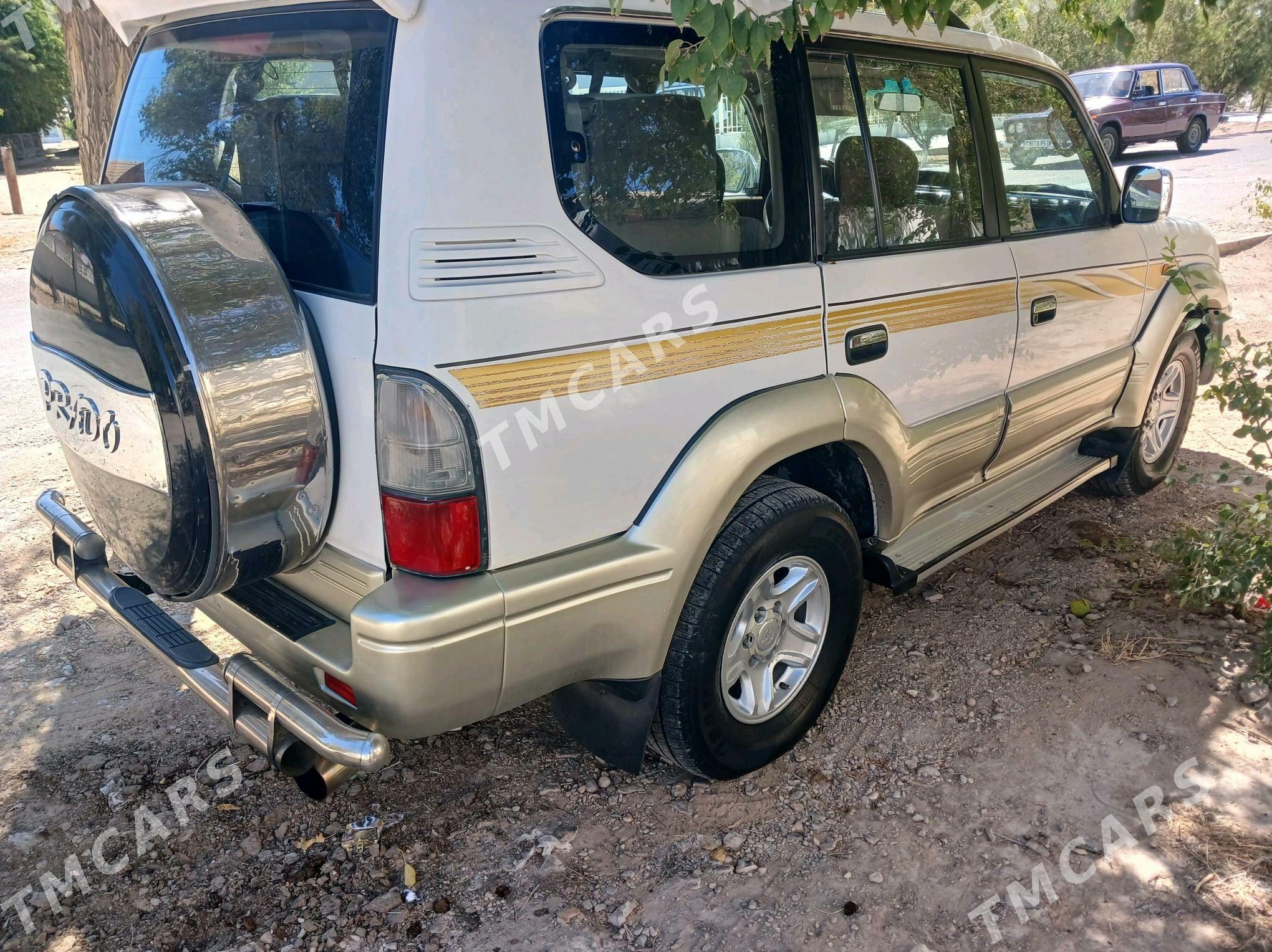 Toyota Land Cruiser Prado 2001 - 190 000 TMT - Balkanabat - img 4