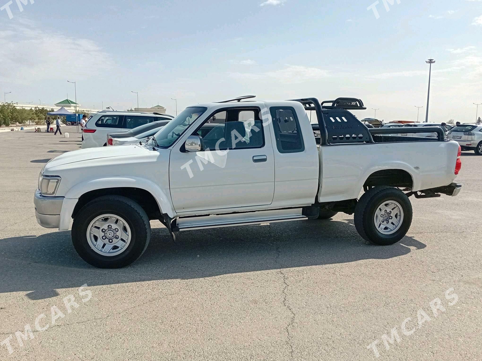 Toyota Hilux 1992 - 110 000 TMT - Balkanabat - img 4