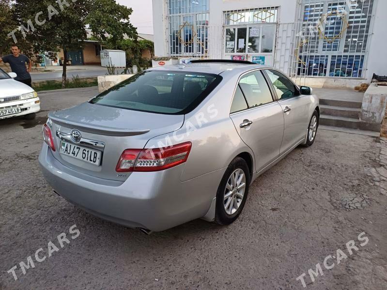 Toyota Camry 2012 - 240 000 TMT - Саят - img 3