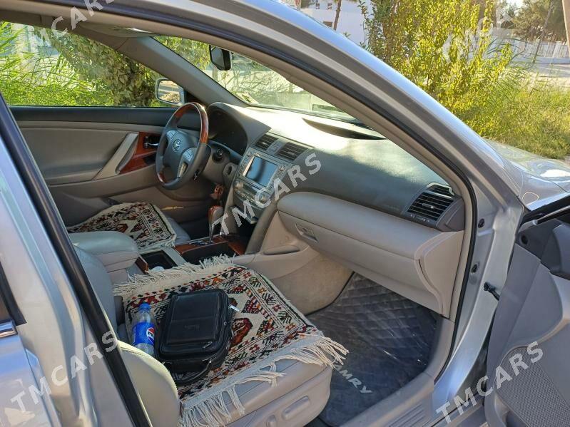 Toyota Camry 2012 - 240 000 TMT - Саят - img 6