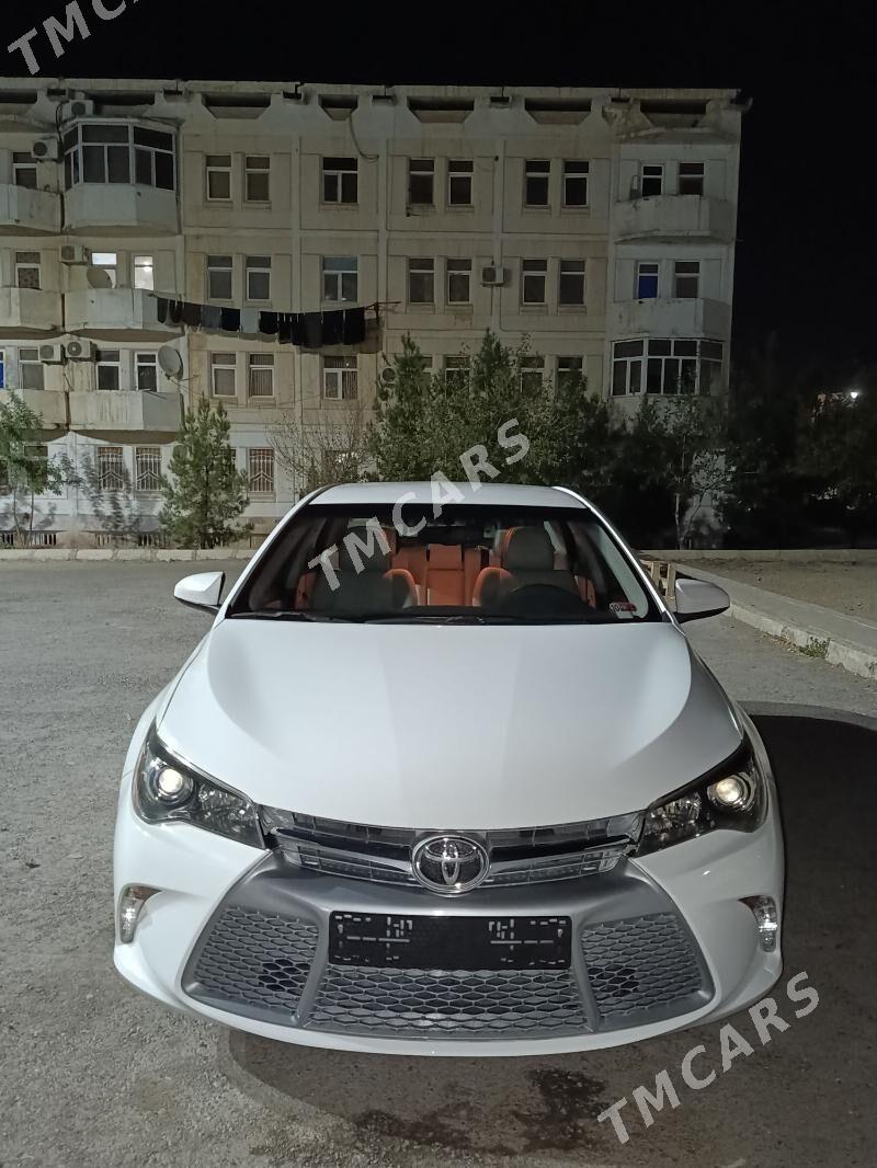 Toyota Camry 2016 - 290 000 TMT - Büzmeýin GRES - img 6