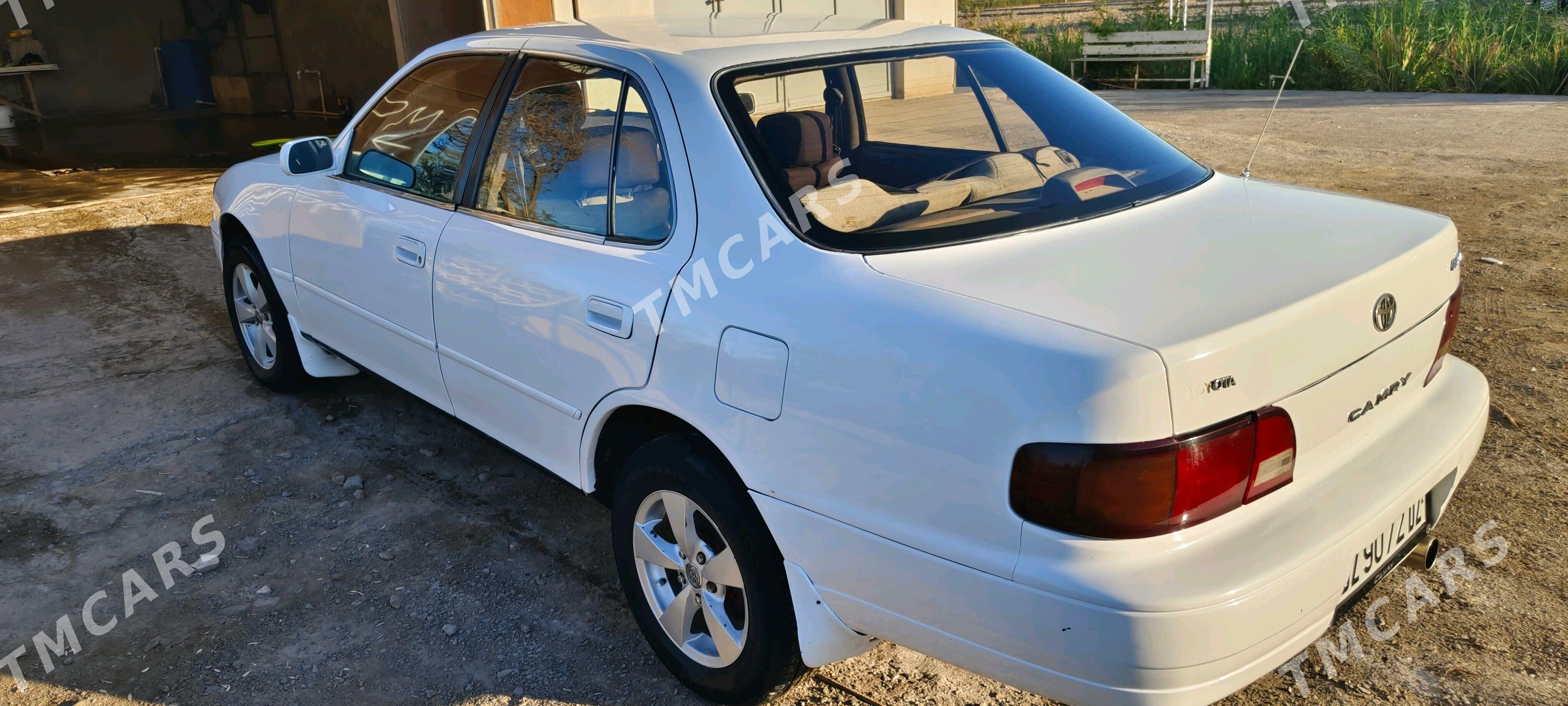 Toyota Camry 1995 - 80 000 TMT - Акдепе - img 2