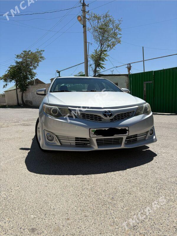 Toyota Camry 2014 - 235 000 TMT - Aşgabat - img 2
