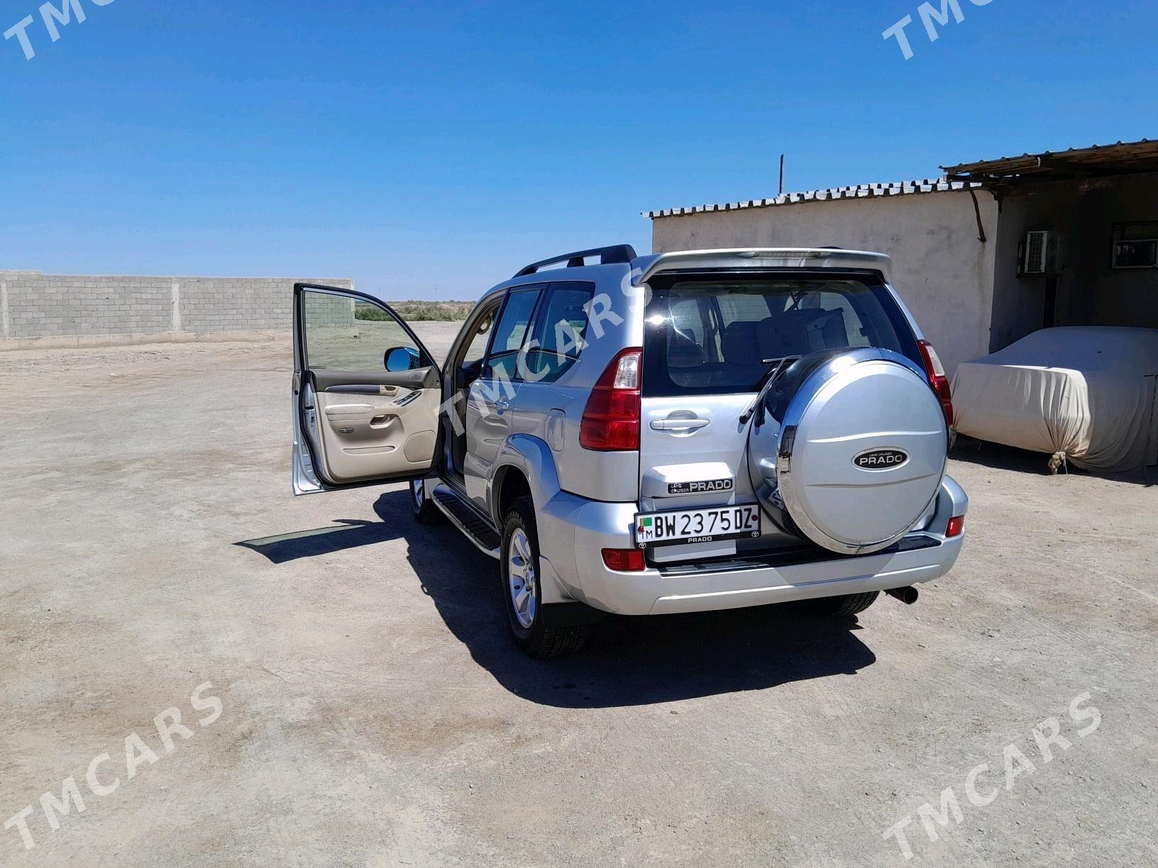 Toyota Land Cruiser Prado 2005 - 360 000 TMT - Ruhubelent etraby - img 2