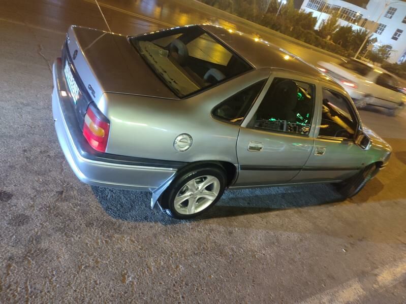 Opel Vectra 1993 - 55 000 TMT - Туркменабат - img 7