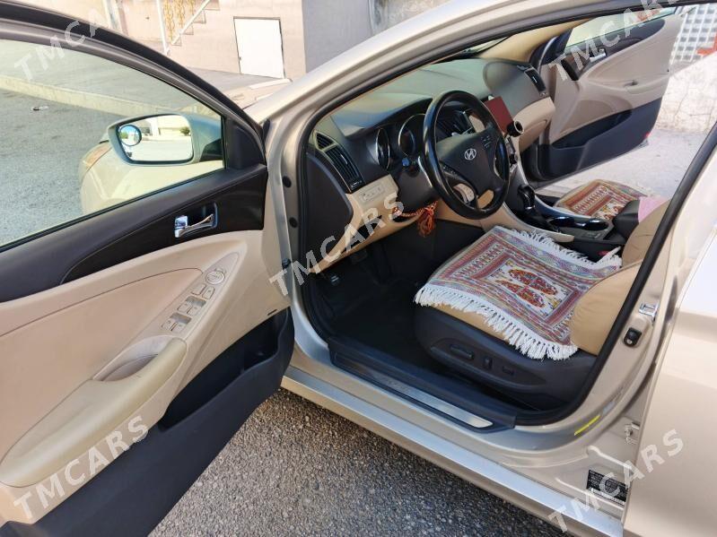 Hyundai Sonata 2012 - 160 000 TMT - Ашхабад - img 9