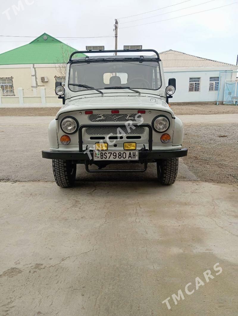 UAZ 469 2002 - 55 000 TMT - Bäherden - img 6