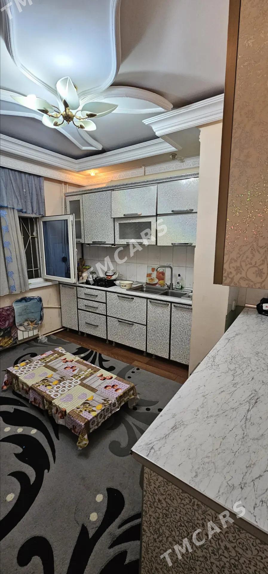 eýesinden 11 mkr 4 kom - Aşgabat - img 2