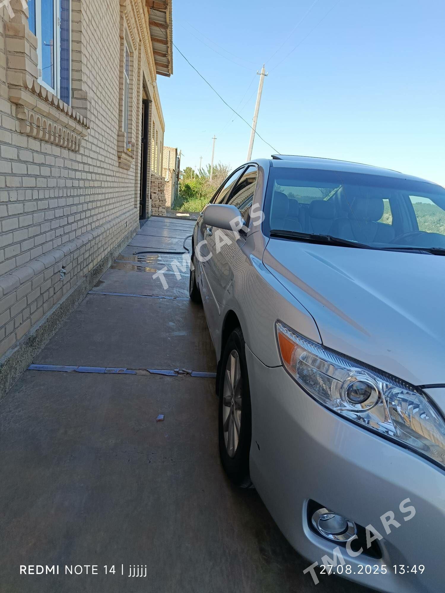 Toyota Camry 2010 - 260 000 TMT - Чарджоу - img 5