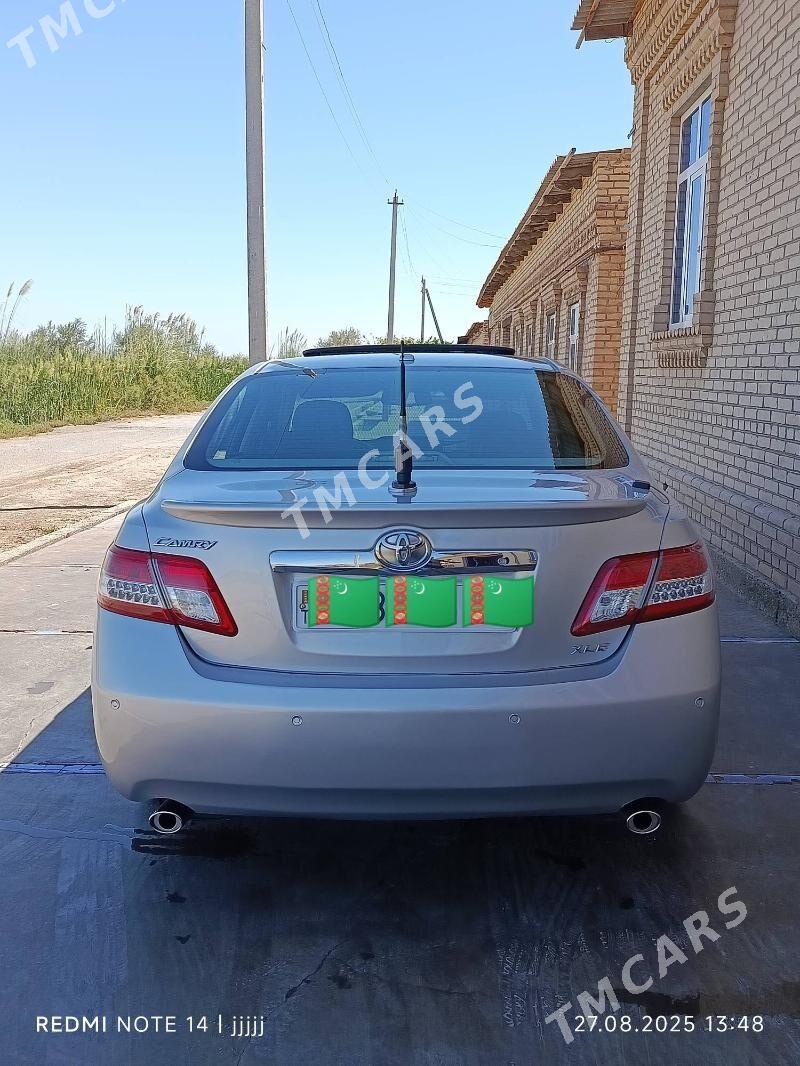 Toyota Camry 2010 - 260 000 TMT - Чарджоу - img 3