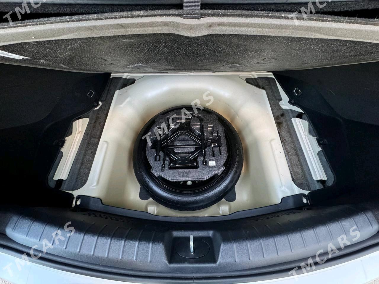 Kia Cadenza 2019 - 310 000 TMT - Aşgabat - img 5