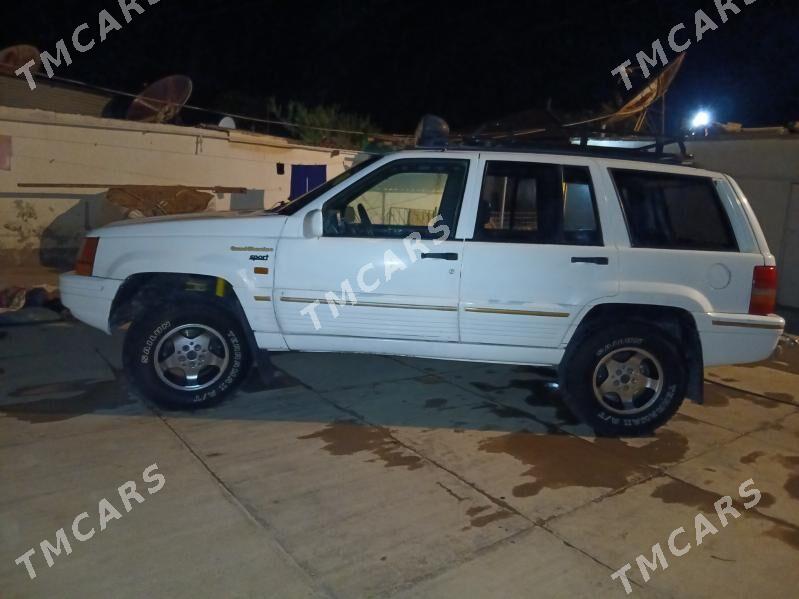 Jeep Grand Cherokee 1994 - 50 000 TMT - Tejen - img 2