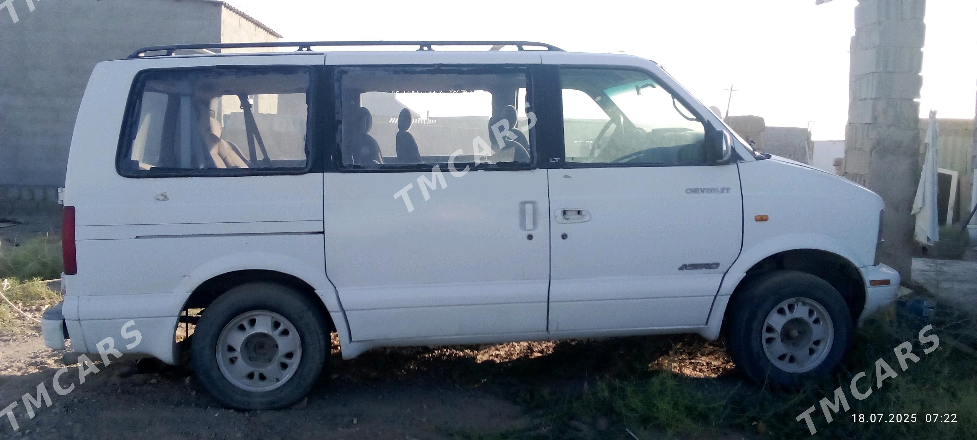 Chevrolet Astro 1998 - 20 000 TMT - Aşgabat - img 3