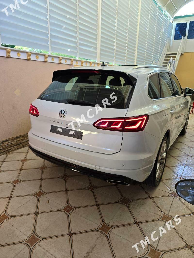 Volkswagen Touareg 2020 - 1 050 000 TMT - Aşgabat - img 2