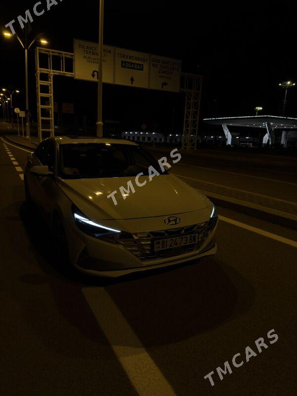 Hyundai Elantra 2021 - 300 000 TMT - Туркменбаши - img 9