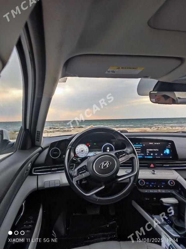 Hyundai Elantra 2021 - 300 000 TMT - Туркменбаши - img 10